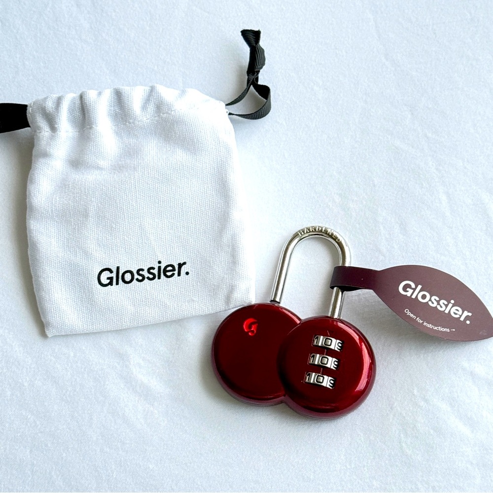 BNIB LE Glossier Cherry Lock